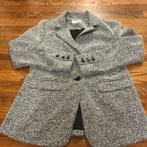 Loft Blazer. EUC. Hardly worn maybe a Handful of times. Just taking up space.